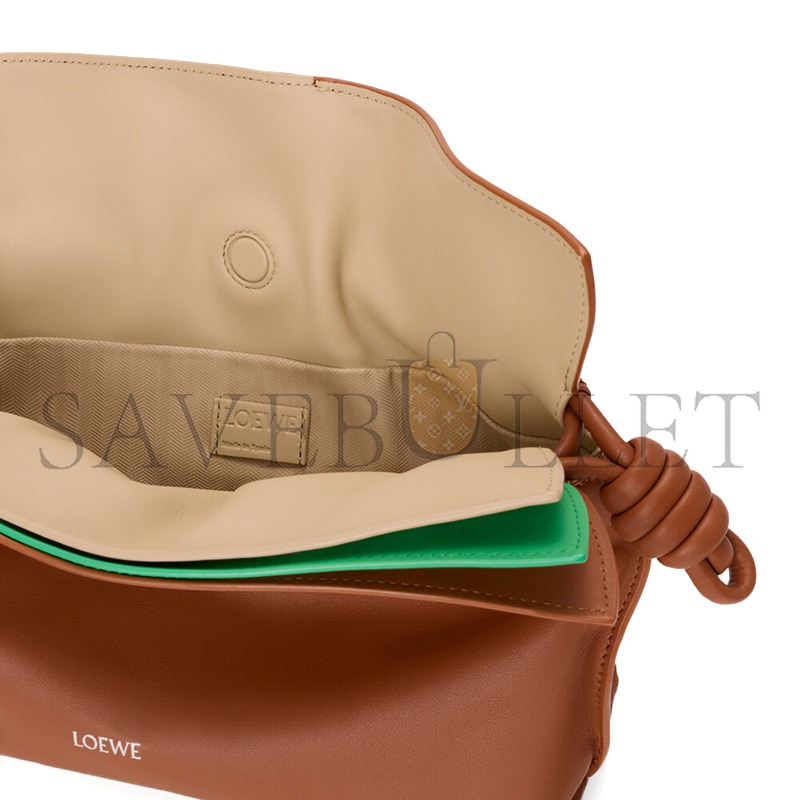 LOEWE MEDIUM LAYERED FLAMENCO CLUTCH IN NAPPA CALFSKIN A411FC1XEX (30*24.5*10.5cm)